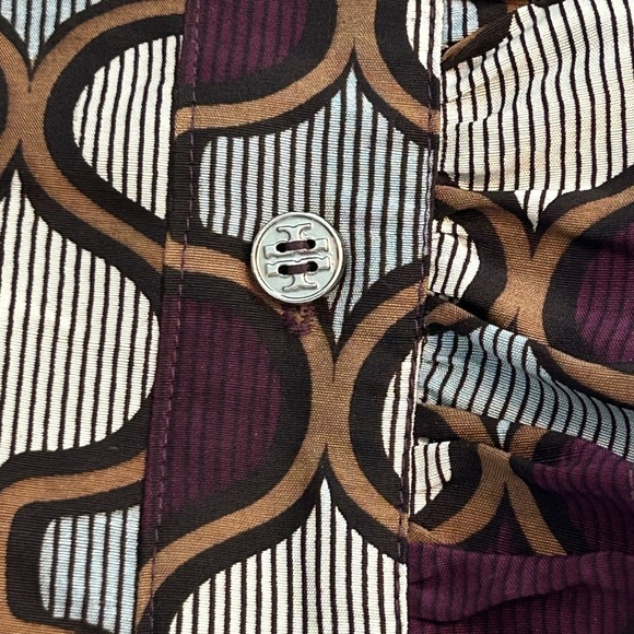 Tory Burch 100% silk shirt - Picture 6 of 7
